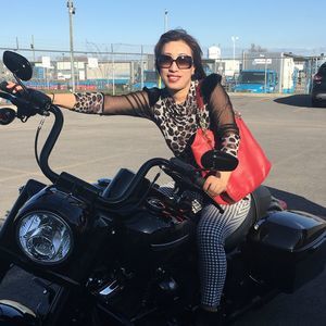 Meet your Posher, Sabrina